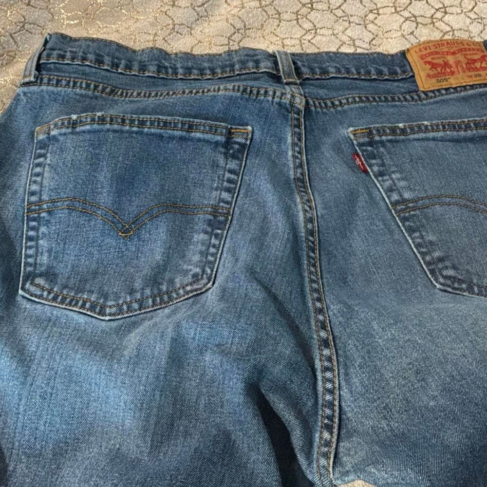 Levi-s Men's Blue and Navy Jeans - Picture 7 of 8